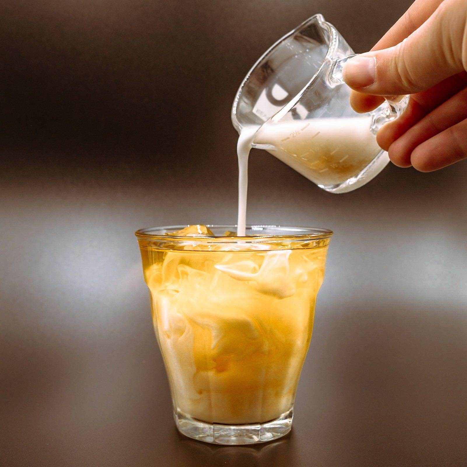 Cafe Feature Drink - Peachy Keen Iced Tea